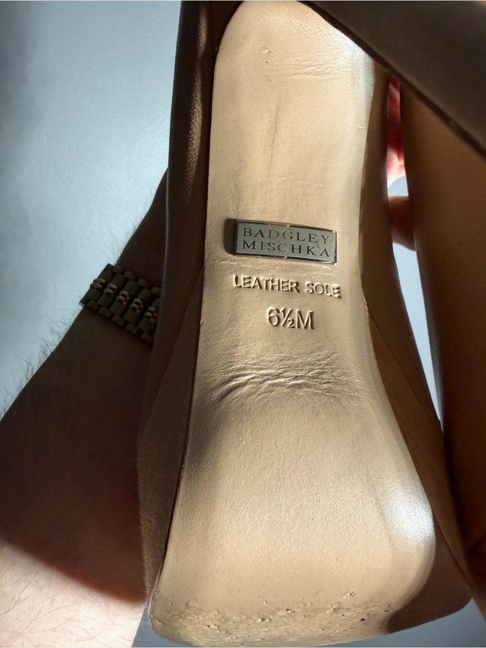 Badgley Mischka Conary Platform Pee Toe Pumps Size 6.5 - Picture 8 of 9